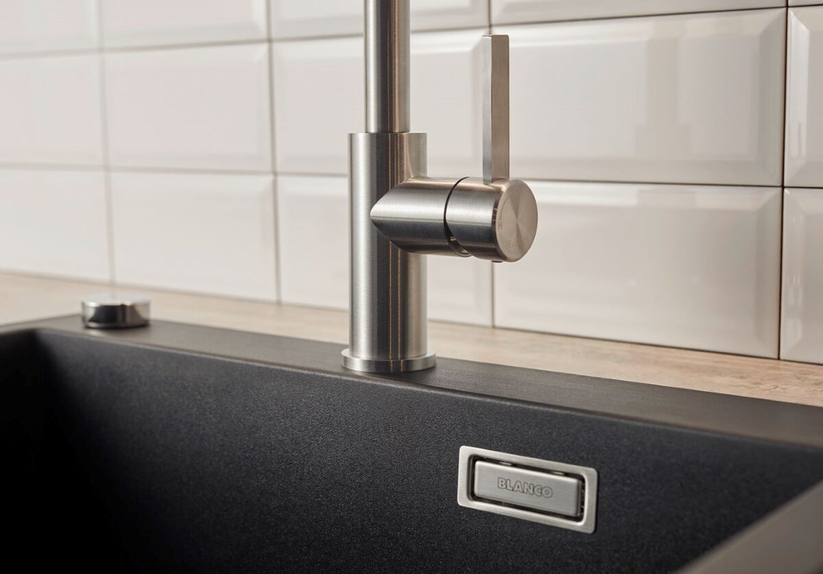 BLANCO JANDORA köögisegisti harjatud roostevaba teras 526615 BLANCO JANDORA köögisegisti harjatud roostevaba teras 526615